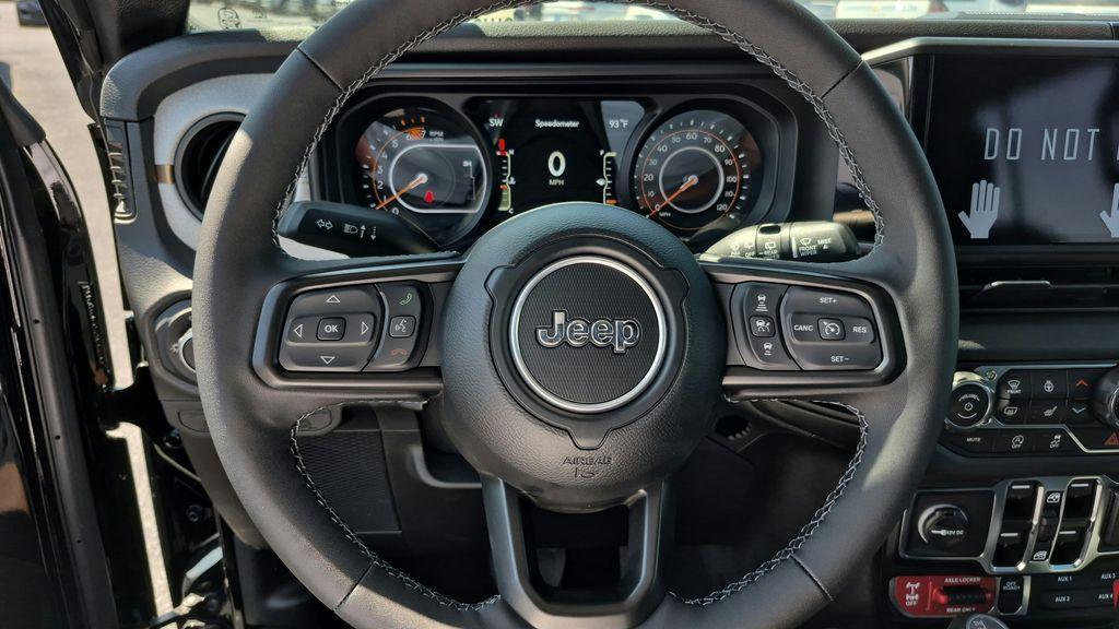 new 2026 Jeep Wrangler car, priced at $45,471