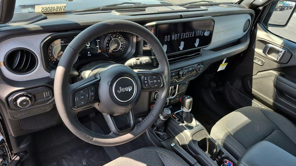 new 2026 Jeep Wrangler car, priced at $45,471