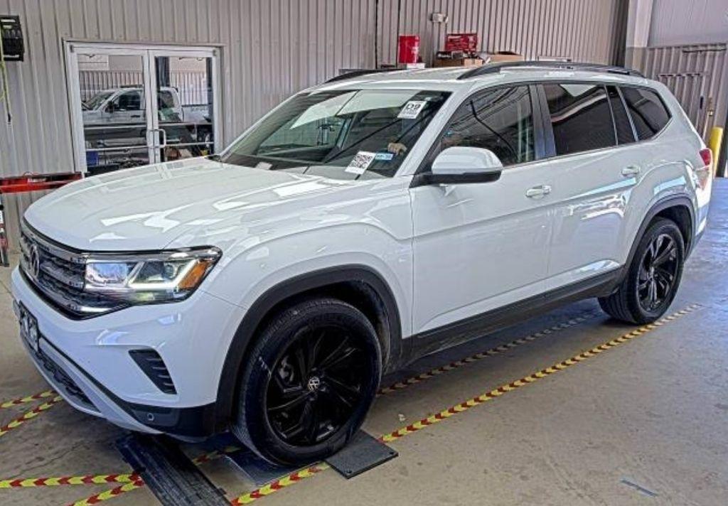 used 2022 Volkswagen Atlas car, priced at $25,999