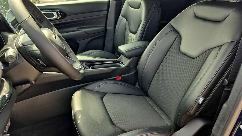 new 2026 Jeep Compass car, priced at $31,205