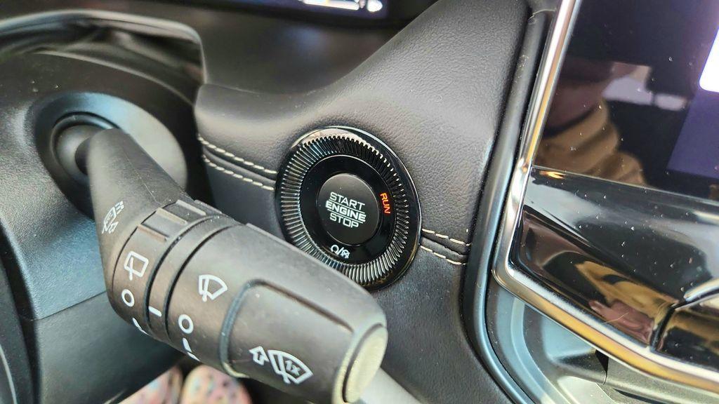 used 2022 Jeep Compass car, priced at $22,399