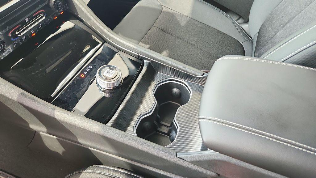 new 2026 Jeep Grand Cherokee car, priced at $31,470