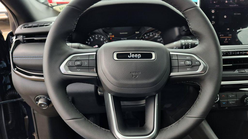 new 2026 Jeep Compass car, priced at $31,992