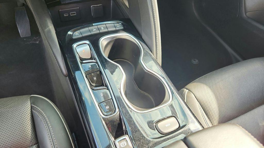 used 2023 Buick Envision car, priced at $19,932