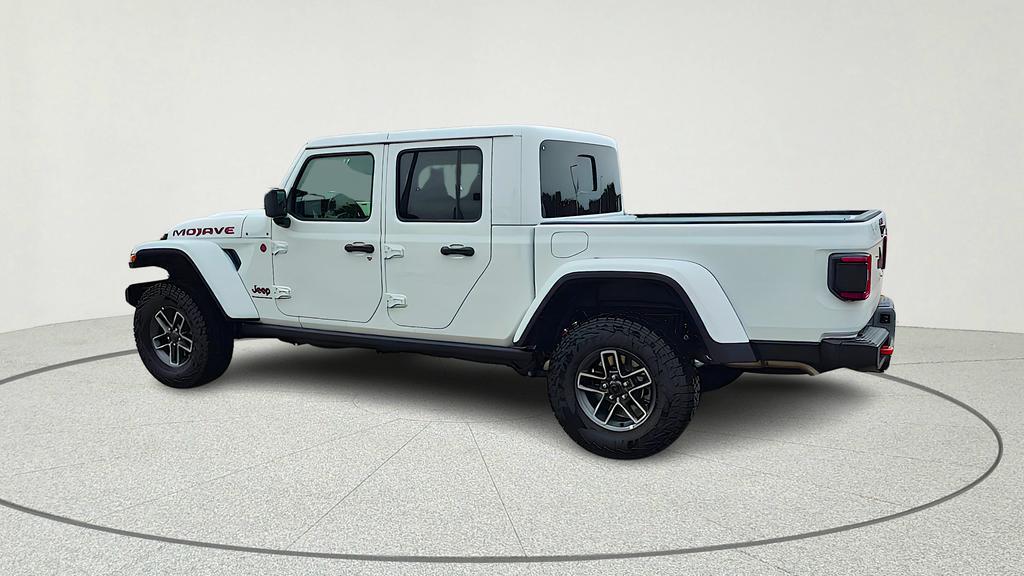 new 2026 Jeep Gladiator car, priced at $53,784