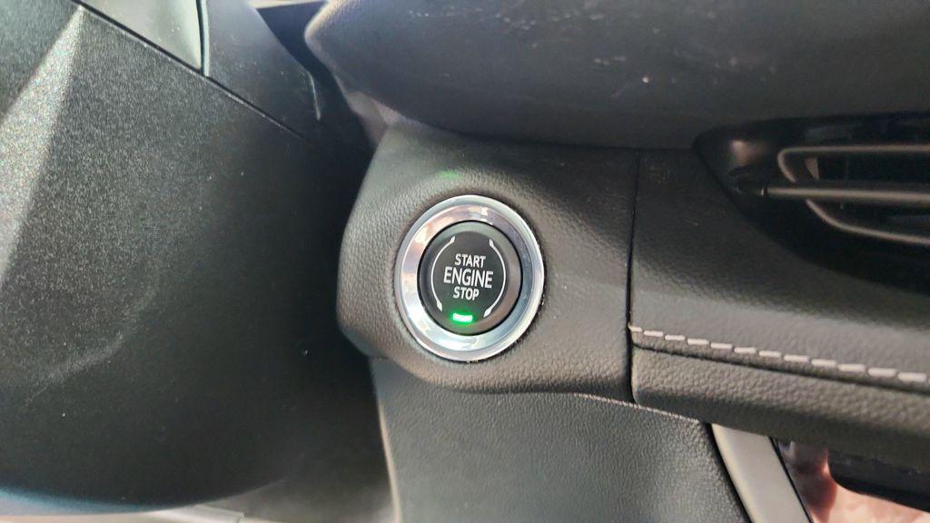 used 2023 Buick Envision car, priced at $22,999