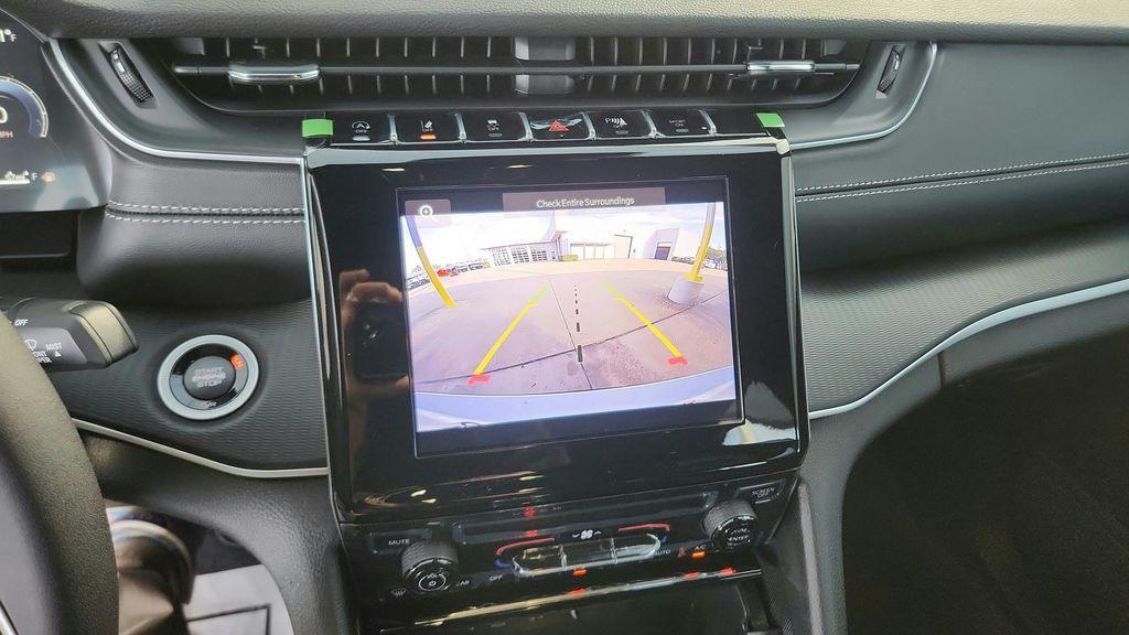 new 2025 Jeep Grand Cherokee L car, priced at $35,887