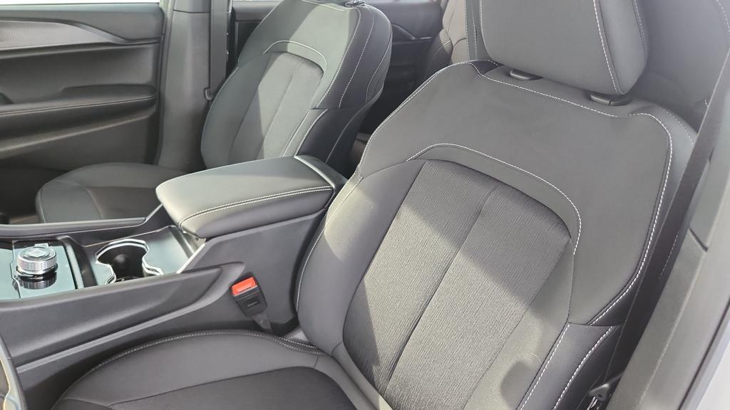 new 2025 Jeep Grand Cherokee L car, priced at $35,887