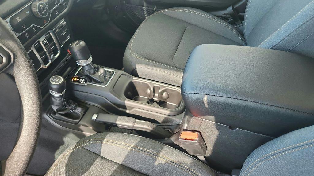 new 2026 Jeep Wrangler car, priced at $39,279