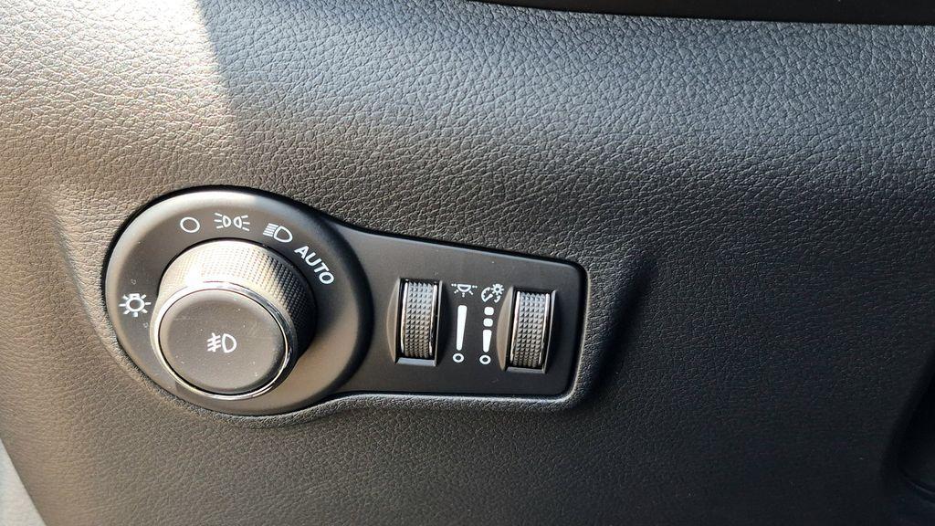new 2026 Jeep Compass car, priced at $30,397