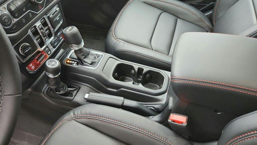 new 2026 Jeep Wrangler car, priced at $51,631