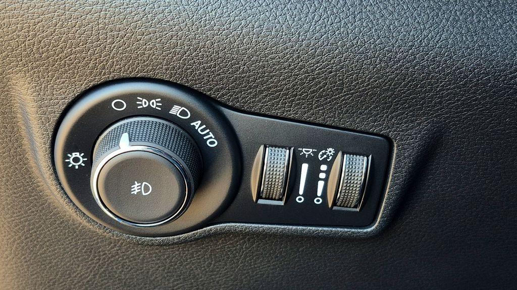 new 2026 Jeep Compass car, priced at $28,805