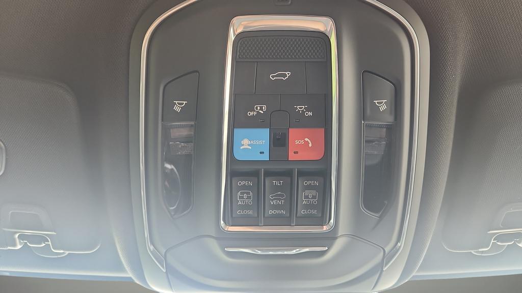 new 2025 Jeep Grand Cherokee L car, priced at $49,241