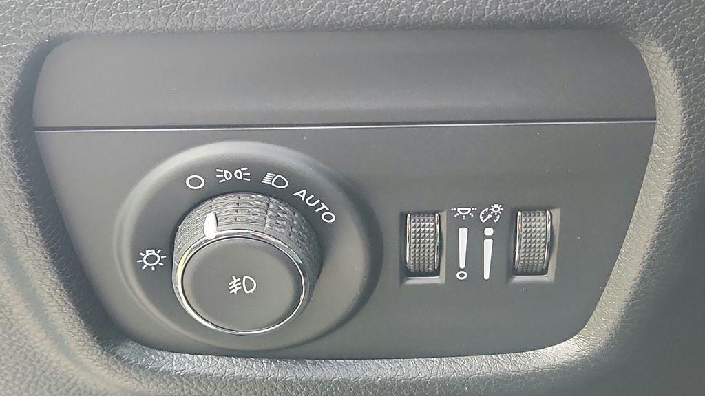 new 2025 Jeep Grand Cherokee L car, priced at $48,444