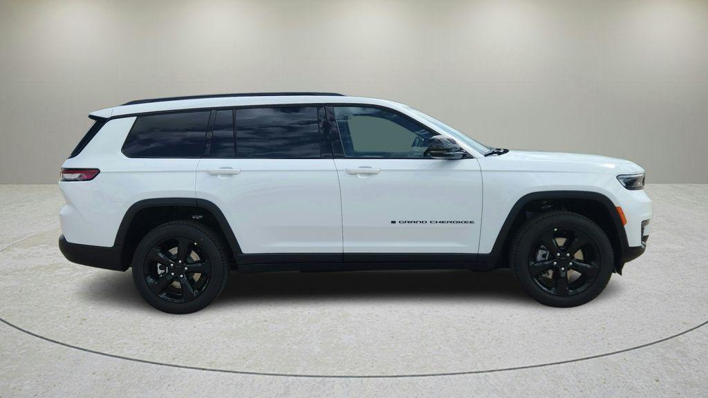 new 2025 Jeep Grand Cherokee L car, priced at $48,444