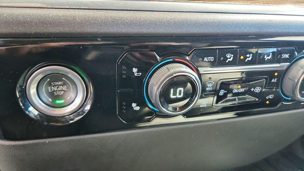 used 2023 Chevrolet Silverado 1500 car, priced at $32,777