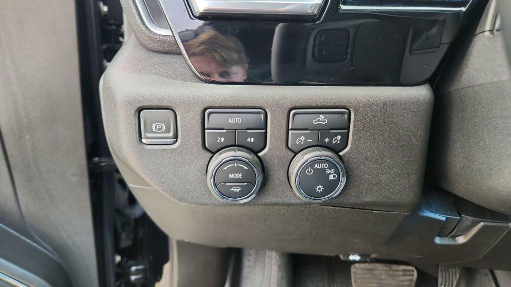 used 2023 Chevrolet Silverado 1500 car, priced at $32,777