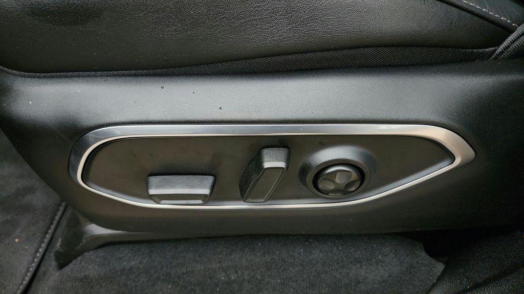 new 2025 Jeep Wagoneer car, priced at $67,601