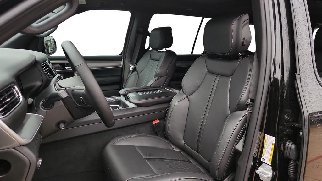 new 2025 Jeep Wagoneer car, priced at $67,601