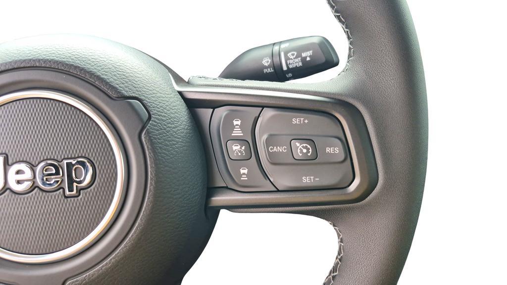 new 2026 Jeep Gladiator car, priced at $53,771