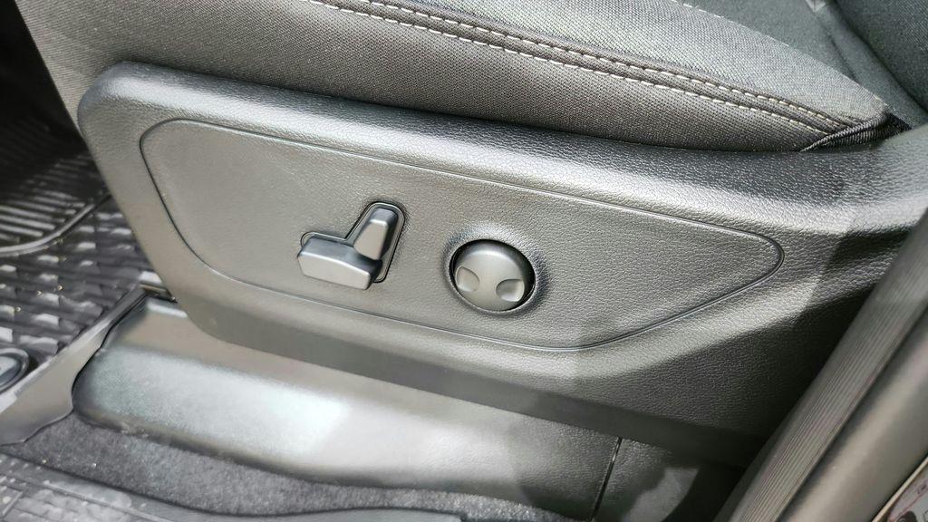 new 2026 Ram 1500 car, priced at $45,172