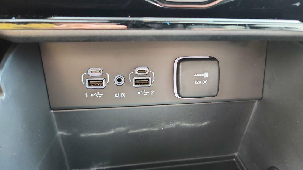 new 2026 Jeep Grand Cherokee L car, priced at $41,801