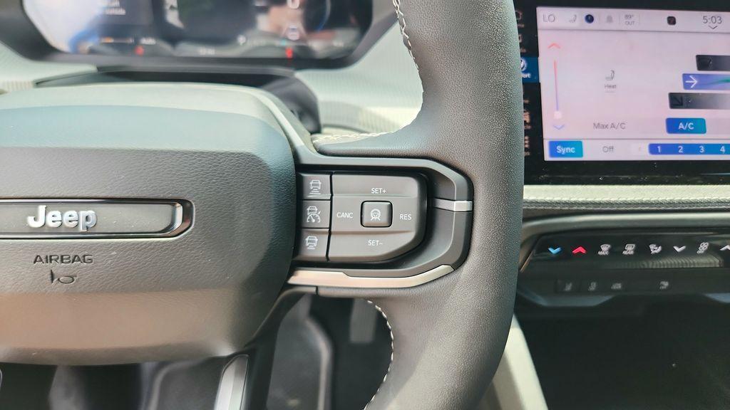 new 2026 Jeep Cherokee car, priced at $32,116