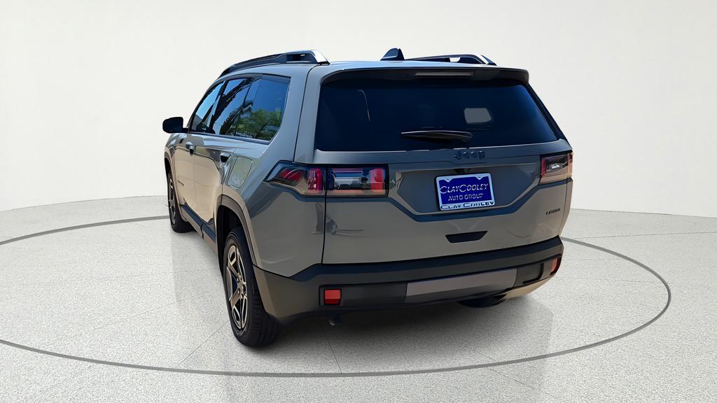 new 2026 Jeep Cherokee car, priced at $37,358