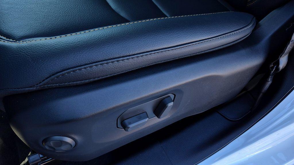 new 2026 Jeep Gladiator car, priced at $45,305