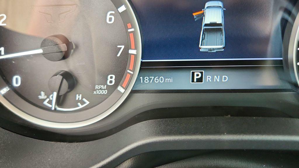 used 2024 Nissan Titan car, priced at $36,294