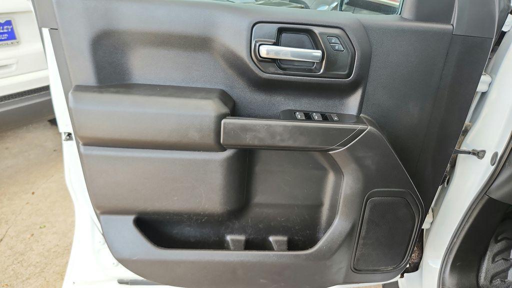 used 2024 Chevrolet Silverado 1500 car, priced at $33,999