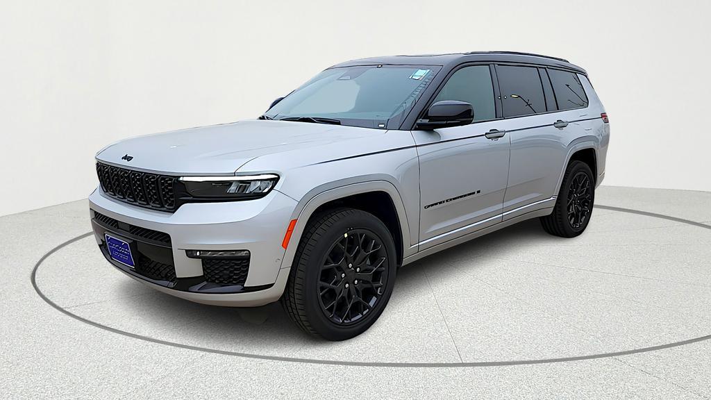 new 2025 Jeep Grand Cherokee L car, priced at $62,595