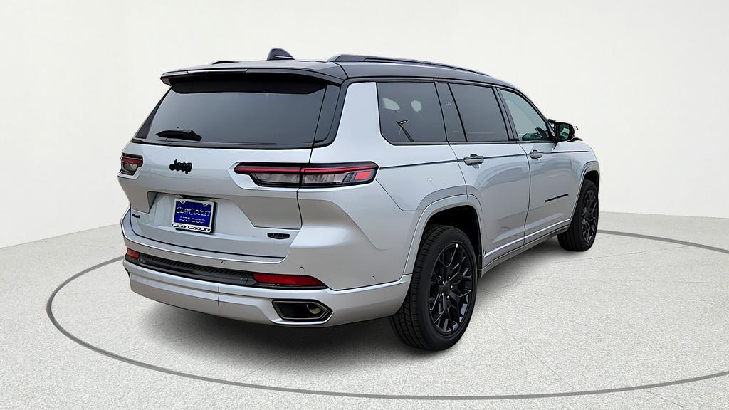 new 2025 Jeep Grand Cherokee L car, priced at $62,595
