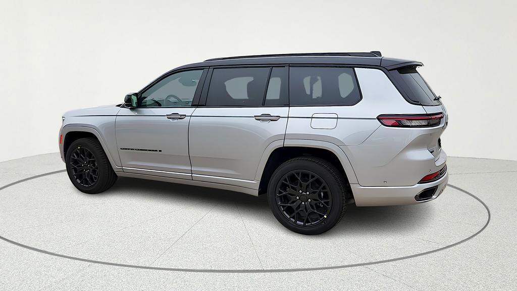 new 2025 Jeep Grand Cherokee L car, priced at $62,595