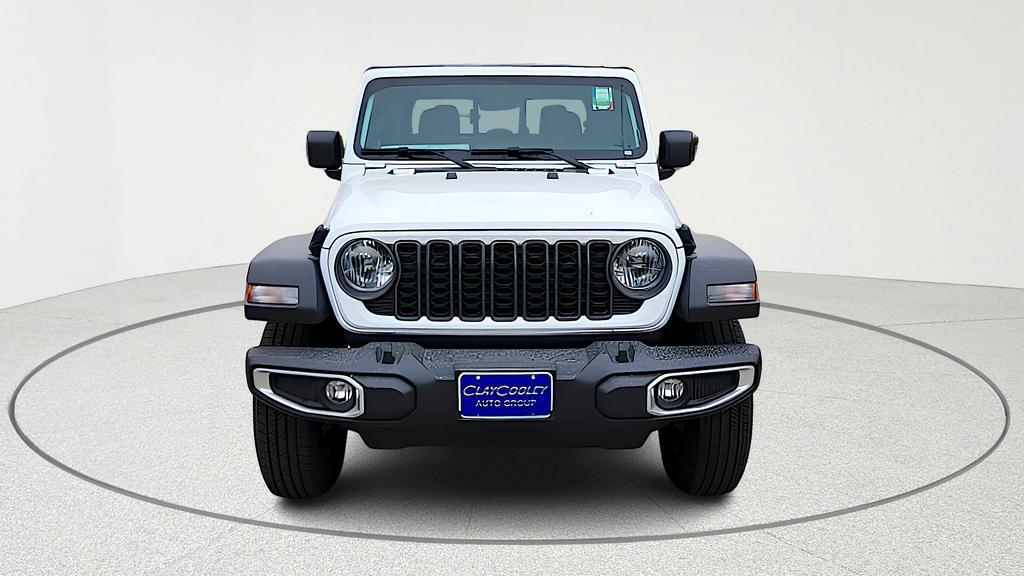 new 2026 Jeep Gladiator car, priced at $39,302