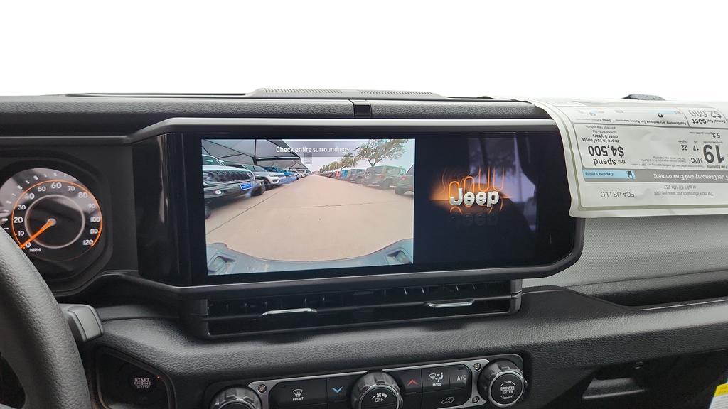 new 2026 Jeep Gladiator car, priced at $39,302