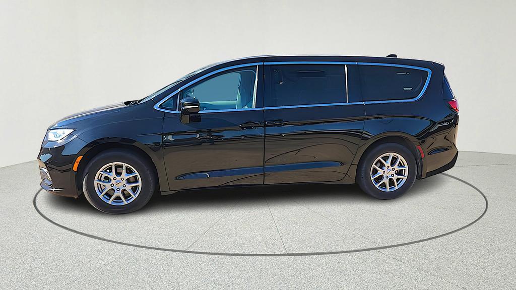 used 2024 Chrysler Pacifica car, priced at $24,777