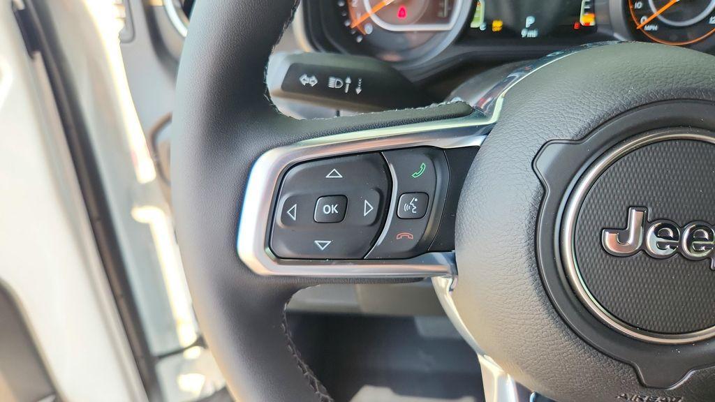 new 2026 Jeep Wrangler car, priced at $47,384