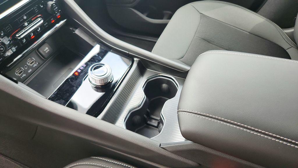 new 2026 Jeep Grand Cherokee L car, priced at $36,879