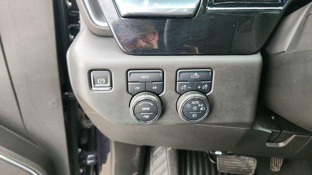 used 2023 Chevrolet Silverado 1500 car, priced at $39,677