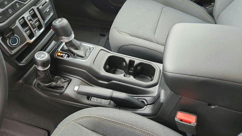 new 2026 Jeep Wrangler car, priced at $40,156