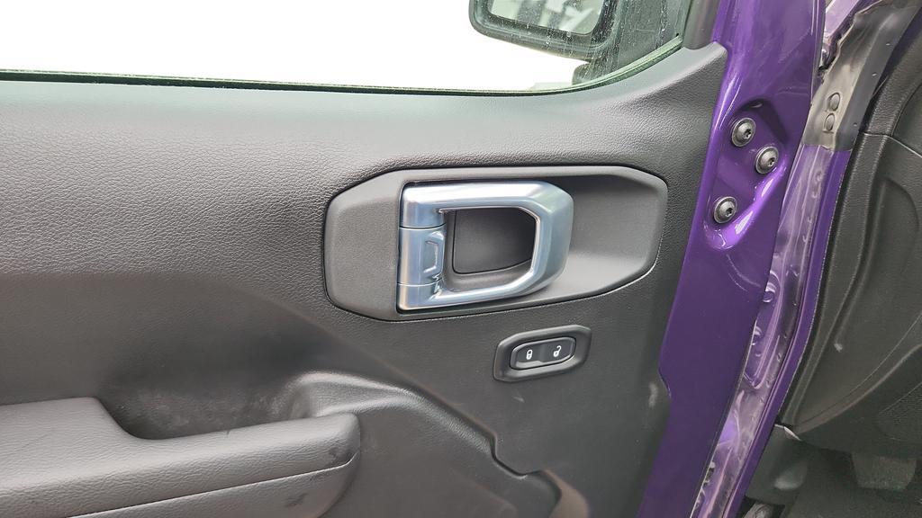 new 2026 Jeep Wrangler car, priced at $40,156