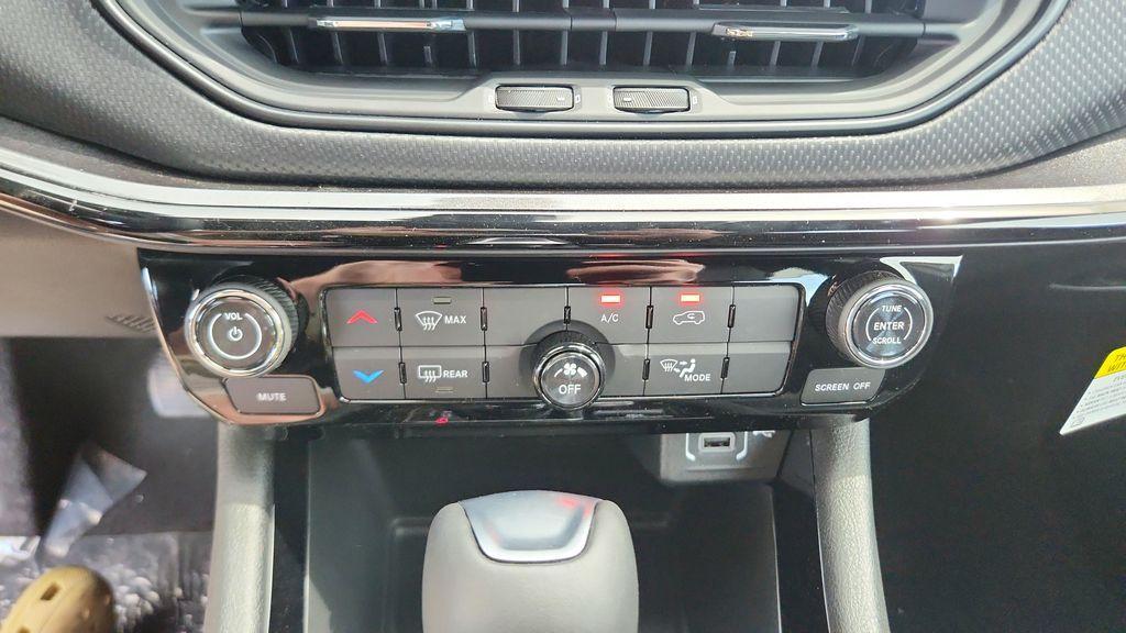 new 2026 Jeep Compass car, priced at $31,444
