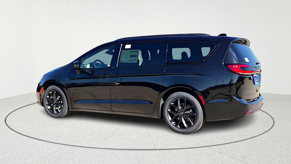 new 2026 Chrysler Pacifica car, priced at $49,905