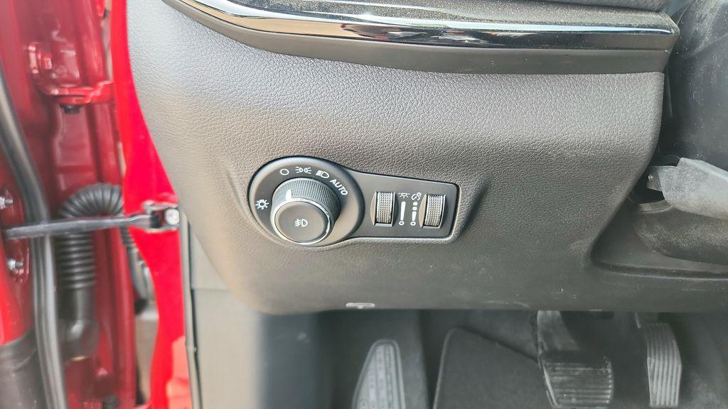 new 2026 Jeep Compass car, priced at $31,444
