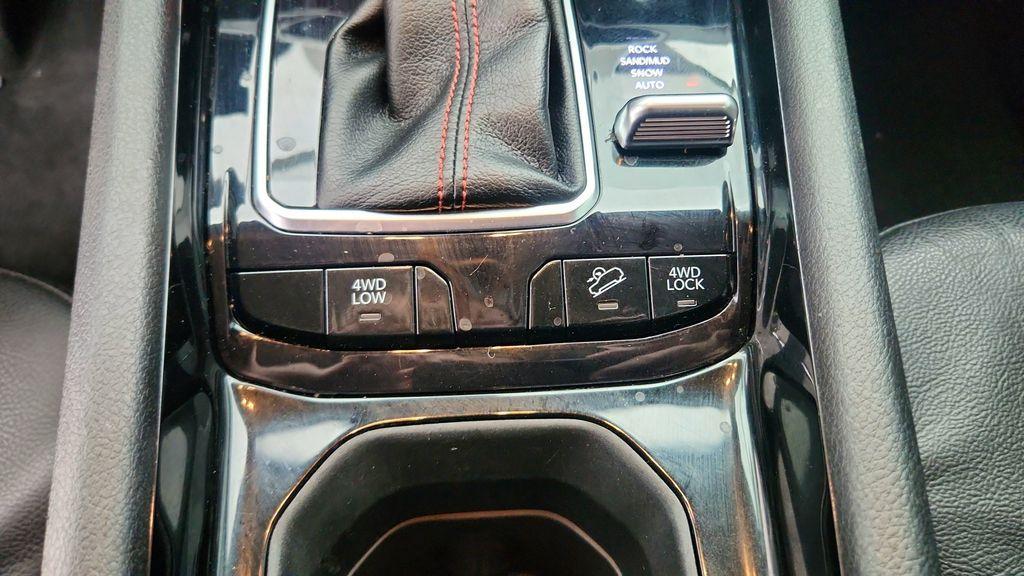 used 2022 Jeep Compass car, priced at $20,999