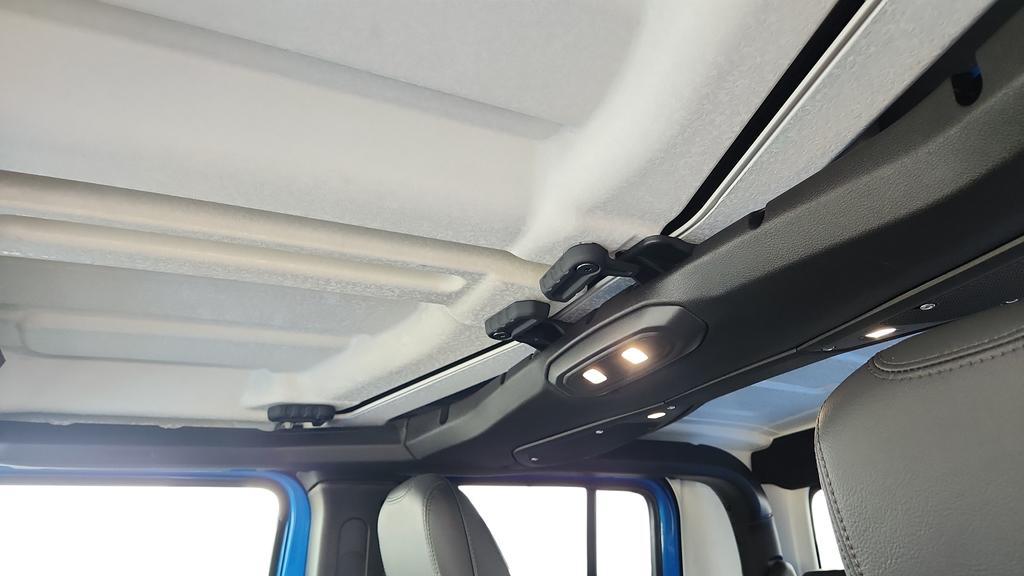 new 2026 Jeep Gladiator car, priced at $45,711