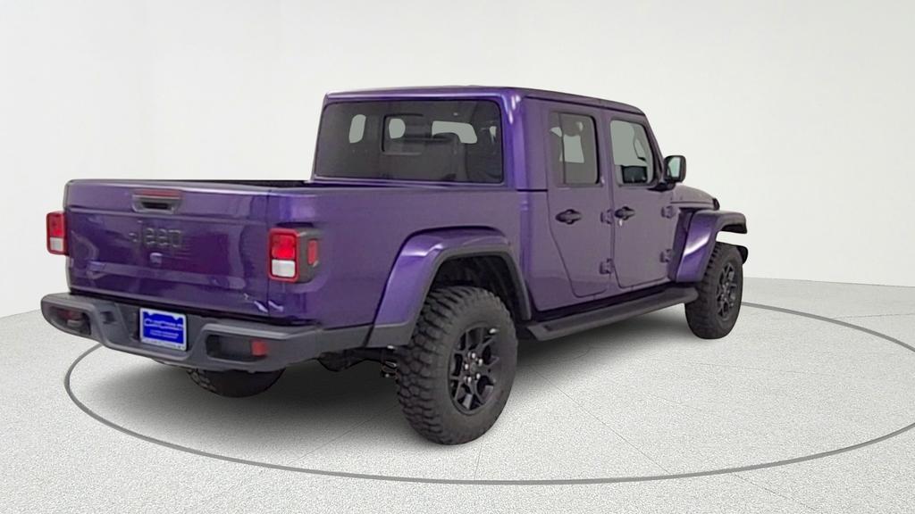 new 2026 Jeep Gladiator car, priced at $45,711