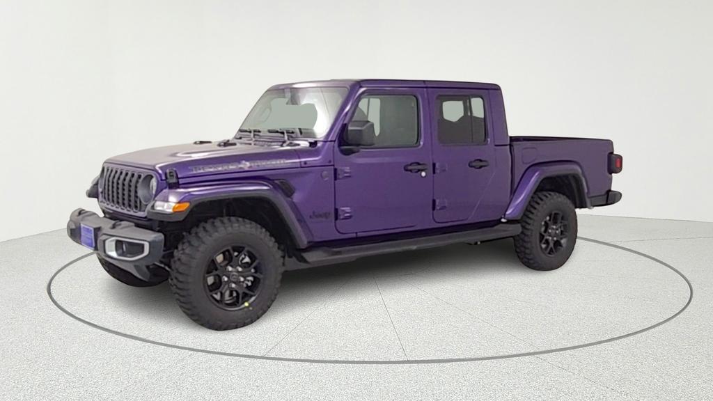 new 2026 Jeep Gladiator car, priced at $45,711