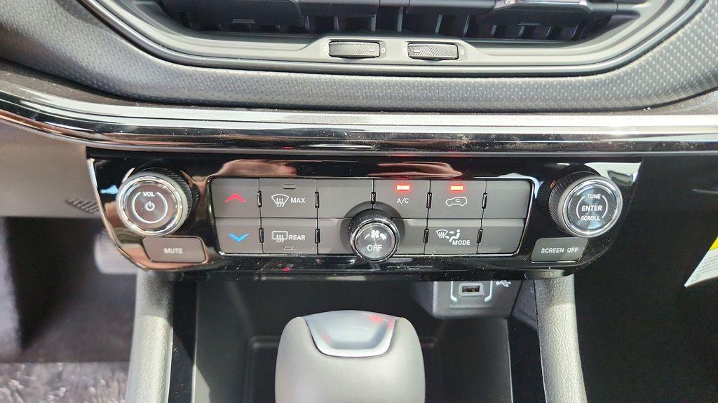 new 2026 Jeep Compass car, priced at $29,849